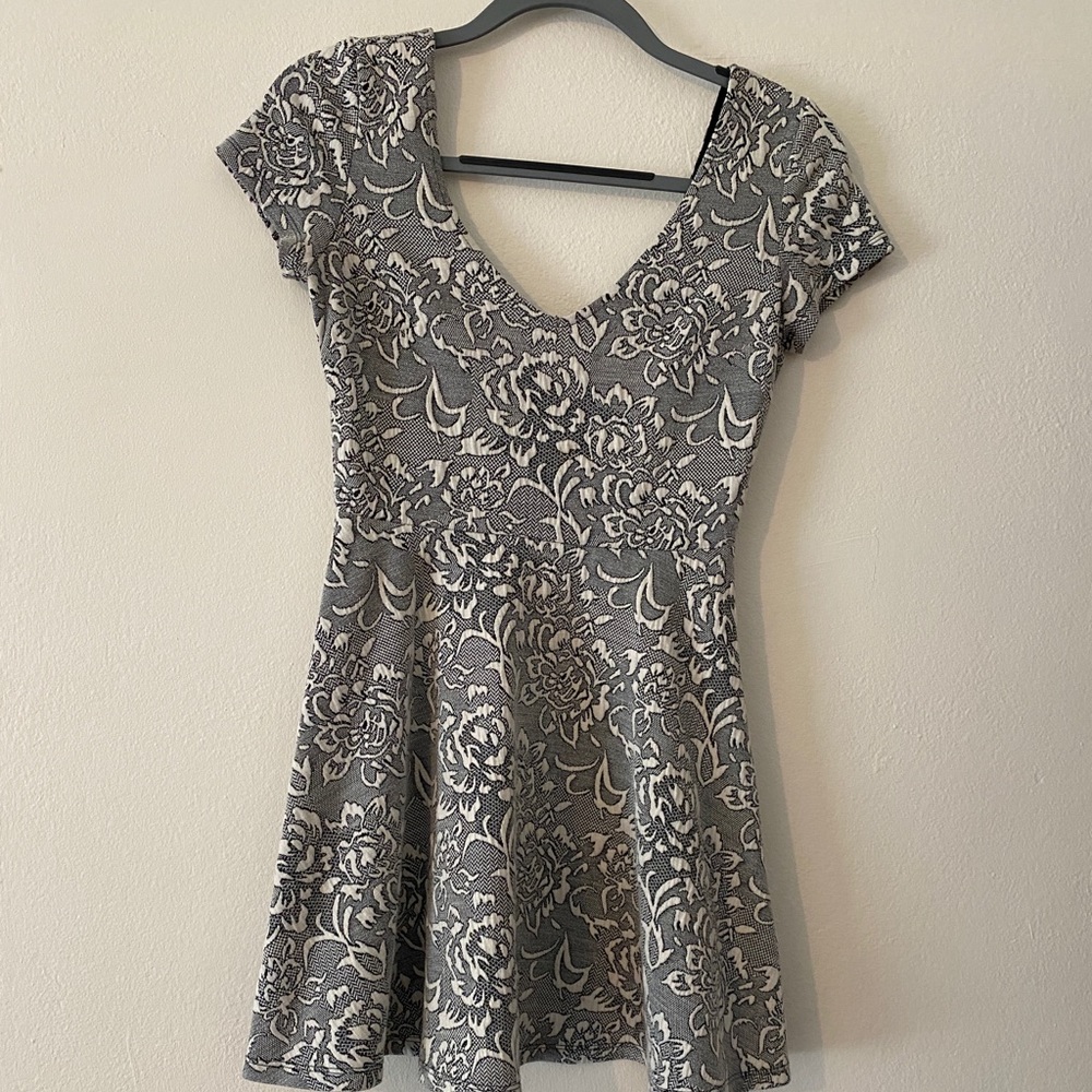 Forever 21 V-Neck Dress